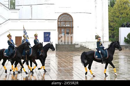 Feierliche Veranstaltungen zur Wiederaufnahme der russischen Präsidentschaft durch Wladimir Putin am 7. Mai 2024. (Foto: Büro des russischen Präsidenten) Stockfoto