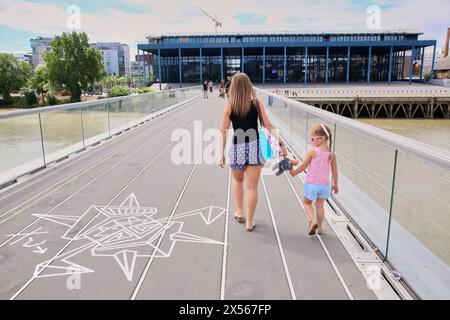 Passerelle Schoelcher, La Loire River, Palais de Justice, Nantes, Pays De La Loire, Frankreich Stockfoto