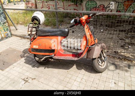 Vespa Px125 Roller , Athen, Griechenland, Europa. Stockfoto