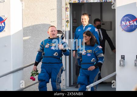 NASA-Astronauten Butch Wilmore und Suni Williams Crew Walkout Event Stockfoto