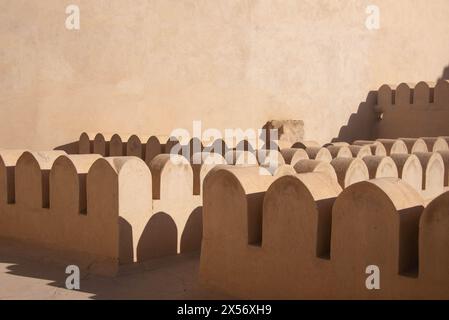 Im Inneren des Nizwa Fort, Nizwa, Oman Stockfoto