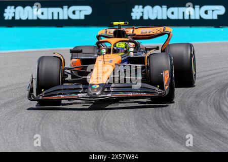 Mai 2024; Miami International Autodrome, Miami, Florida, USA; Formel 1 Crypto.com Miami Grand Prix 2024; Free Practice Day; Lando Norris aus Großbritannien fährt beim ersten Training die Nummer 4 McLaren. Stockfoto