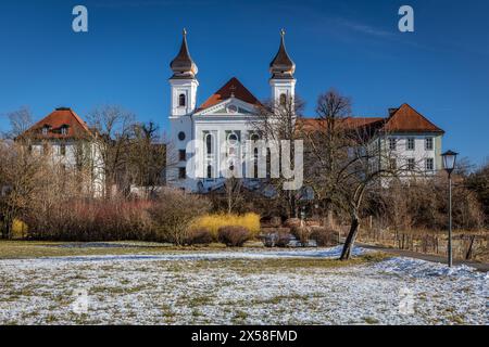 Geographie / Reisen, Deutschland, Bayern, Schlehdorf, Kloster Schlehdorf, Schlehdorf, Oberbayern, ADDITIONAL-RIGHTS-CLEARANCE-INFO-NOT-AVAILABLE Stockfoto