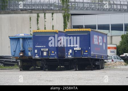 Bergamo, Italien. Mai 2024. In Italien nimmt der Straßengüterverkehr sechsmal schneller zu als die Schiene: 21 Milliarden Tonnen pro Kilometer auf der Schiene und 180 Milliarden Tonnen pro Kilometer auf der Autobahn. Quelle: Unabhängige Fotoagentur/Alamy Live News Stockfoto
