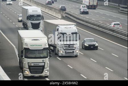 Bergamo, Italien. Mai 2024. In Italien nimmt der Straßengüterverkehr sechsmal schneller zu als die Schiene: 21 Milliarden Tonnen pro Kilometer auf der Schiene und 180 Milliarden Tonnen pro Kilometer auf der Autobahn. Quelle: Unabhängige Fotoagentur/Alamy Live News Stockfoto