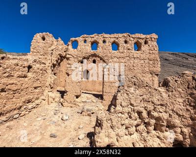 Die Burgruinen von Tanuf, Wadi Tanuf, Al Dakhiliyah, Oman Stockfoto