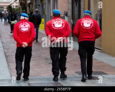 Stadtbild: Rentner von City Angels führen Straßenpatrouillen durch Stockfoto