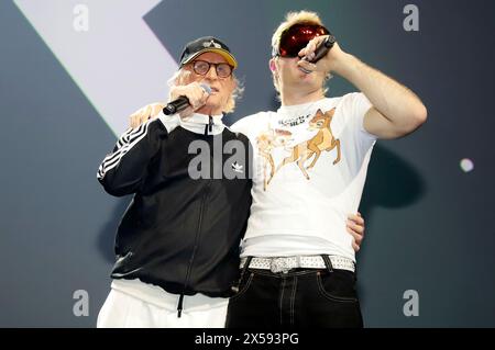 Otto Waalkes und Ski Aggu beim OMR Festival 2024 in den Messehallen. Hamburg, 07.05.2024 Stockfoto