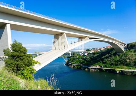 ponte infante dom henrique Brücke in Porto Portugal. Stockfoto