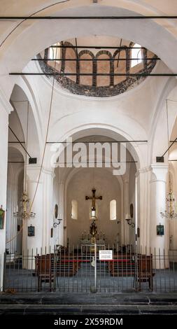 Magie von Ligurien. Zeitlose Bilder. Antike Abtei von San Fruttuoso, Bucht und historisches Gebäude, das von der FAI bewacht wird. Italienischer Umweltfonds. Stockfoto