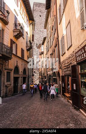 Italien Lombardei Bergamo Alta Blick auf die Straße Stockfoto