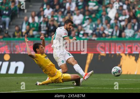 Joao Tornich, Paulinho während des Liga Portugal Spiels zwischen Sporting CP und Portimonense SC im Estadio Jose Alvalade, Lissabon, Portugal. (Maciej Rogowski Stockfoto