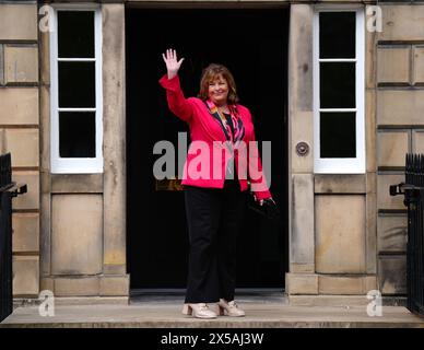 Fiona Hyslop kommt in Bute House, Edinburgh an, nachdem der neu ernannte erste schottische Minister John Swinney am Court of Session vereidigt wurde. Bilddatum: Mittwoch, 8. Mai 2024. Stockfoto