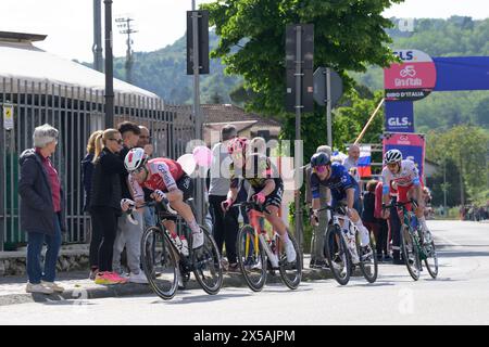 Lucca, Italien. Mai 2024. LUCCA, ITALIEN - 08. MAI 2024: Benjamin Thomas (Cofidis) gewann die fünfte Etappe des Giro d’Italia 107, die 178 km lange Genova-Lucca. Der zweite und dritte Platz gingen an Michael Valgren und Andrea Pietrobon. Quelle: Stefano Dalle Luche/Alamy Live News Stockfoto