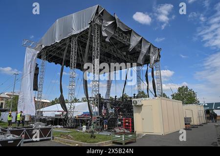 Ostrava, Tschechische Republik. Mai 2024. Fanzone für die Eishockey-Weltmeisterschaft vor der Ostravar Arena in Ostrava, Tschechien, 8. Mai 2024. Quelle: Jaroslav Ozana/CTK Photo/Alamy Live News Stockfoto