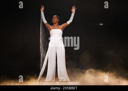 Saba repräsentiert Dänemark mit dem Song „Sand“ während der zweiten Probe vor dem zweiten Halbfinale des 68. Eurovision Song Contests (ESC) in der Malmö Arena in Malmö, Schweden, Mittwoch, 08. Mai, 2024.Foto: Jessica Gow/TT/Code 10070 Credit: TT News Agency/Alamy Live News Stockfoto