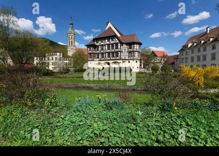 Residenzschloss Urach, spätmittelalterliches Schloss, Geburtsort des Grafen Eberhard Bart, erster Herzog von Württemberg, aristokratische Residenz, historisch Stockfoto