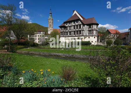 Residenzschloss Urach, spätmittelalterliches Schloss, Geburtsort des Grafen Eberhard Bart, erster Herzog von Württemberg, aristokratische Residenz, historisch Stockfoto