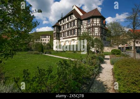 Residenzschloss Urach, spätmittelalterliches Schloss, Geburtsort des Grafen Eberhard Bart, erster Herzog von Württemberg, aristokratische Residenz, historisch Stockfoto