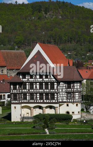 Residenzschloss Urach, spätmittelalterliches Schloss, Geburtsort des Grafen Eberhard Bart, erster Herzog von Württemberg, aristokratische Residenz, historisch Stockfoto