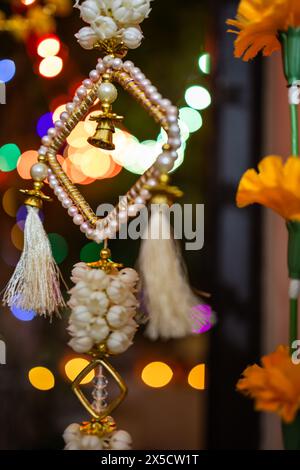 Heimtür Dekoration zu den Anlässen des Festivals in der Nacht Stockfoto