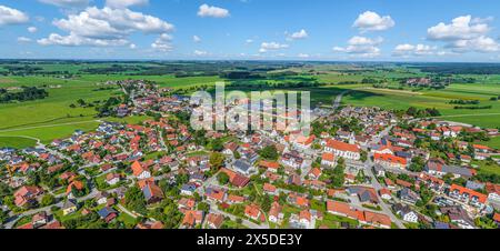 Blick auf das Günztal rund um den Markt Rettenbach in der Region Donau-Iller in Oberschwaben Stockfoto