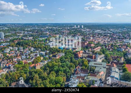 Augsburg von oben, Blick auf die nordöstliche Stadt um Luginsland Stockfoto