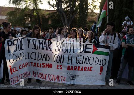 Studenten der Complutense University of Madrid starteten am 7. Mai 2024 auf dem Universitätscampus in Madrid, Spanien, ein Lager für die Solidarität im Gazastreifen. Ähnliche Lager wurden von Studenten weltweit aus Protest gegen die israelische Bombardierung des Gazastreifens gestartet, bei der Zehntausende Menschen ums Leben kamen. © Craig Redmond Stockfoto