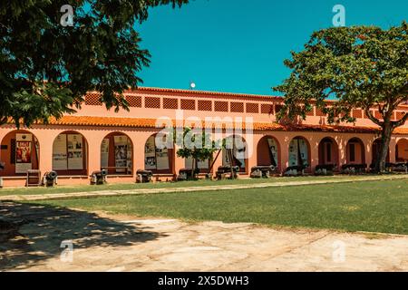 Kanonen auf den Ruinen von Fort Jesus in Mombasa, Kenia Stockfoto