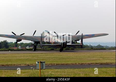 Rückansicht des Avro Lancaster des British Memorial Flight auf der Biggin Hill International Air Fair 2010 Stockfoto