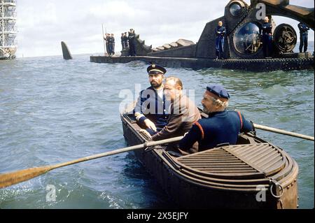 20.000 MEILEN UNTER DEM MEER 1954 Buena Vista Distribution Film mit Paul Lukas links neben James Mason Stockfoto