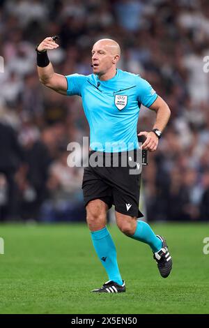 Schiedsrichter Szymon Marciniak reagiert beim Halbfinalspiel der UEFA Champions League zwischen Real Madrid und dem FC Bayern München am 8. Mai 2024 im Estadio Santiago Bernabeu in Madrid. (Foto von QSP) Stockfoto