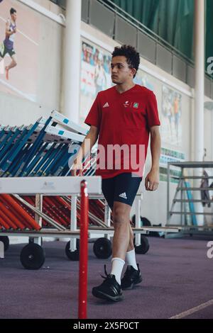 Loughborough, Vereinigtes Königreich. 5. April 2024. Der britische Thomas Young während des Trainings vor der Para-Leichtathletik-Weltmeisterschaft 2024. Quelle: George Tewkesbury/Alamy Live News Stockfoto