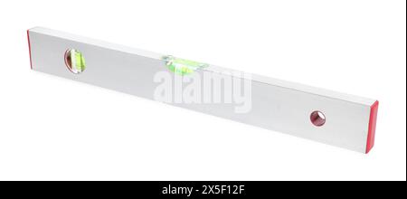 Aluminium-Gebäudeebene isoliert auf weiß. Bauwerkzeug Stockfoto