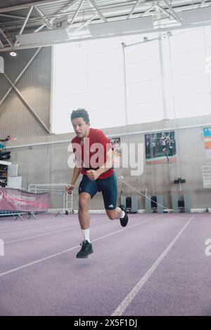 Loughborough, Vereinigtes Königreich. 5. April 2024. Der britische Thomas Young während des Trainings vor der Para-Leichtathletik-Weltmeisterschaft 2024. Quelle: George Tewkesbury/Alamy Live News Stockfoto