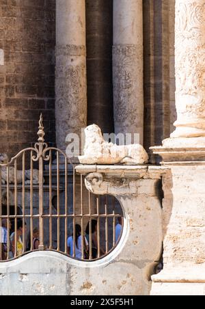 Details zur Fassade von La Catedral del Santo Caliz (Kathedrale von Valencia oder Kathedrale des Heiligen Kalkes oder Kathedrale der Heiligen Maria) aus der Sicht des Stockfoto