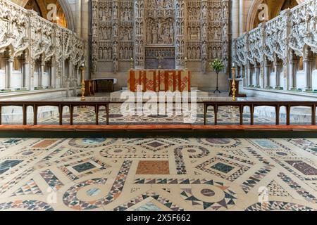 TRURO, CORNWALL, GROSSBRITANNIEN, 6. MAI. Innenansicht der Kathedrale in Truro, Cornwall am 6. Mai 2024. Stockfoto