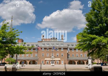 Alexandria, Virginia, USA - 1. Mai 2024: Außenansicht des Rathauses in Alexandria Stockfoto