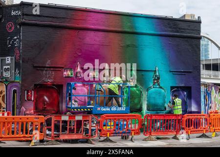 London, Großbritannien. Mai 2024. Straßenkünstler werden bei der Arbeit in Shoreditch gezeigt. Quelle: Mark Kerrison/Alamy Live News Stockfoto