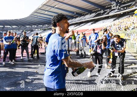 Brüssel, Belgien Mai 2024. Cameron Puertas Castro feiert nach dem Sieg des Spiels zwischen RUSG Royale Union Saint-Gilloise gegen RAFC Royal Antwerp FC, dem Finale des belgischen Croky Cups, im King Baudouin Stadion in Brüssel am Donnerstag, den 9. Mai 2024. BELGA FOTO GOYVAERTS Credit: Belga Nachrichtenagentur/Alamy Live News Stockfoto