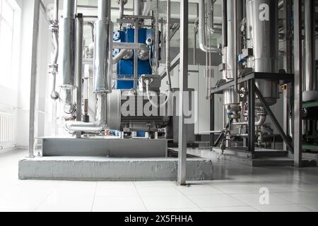 Anlagen zur CO2-Rückgewinnung. Umweltfreundliches Produktionskonzept Stockfoto