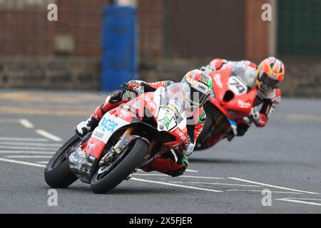 9. Mai 2024; Briggs EquipmentNorth West 200 Motorcycle Race, Portrush, Antrim, Nordirland; North West 200 Qualifying und Rennen; Glenn Irwin (PBM Ducati) gewinnt den Sieg im ersten Superbike-Rennen Stockfoto