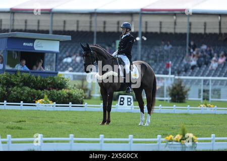 William Levett aus Australien mit Huberthus AC während des Dressurtests bei den Badminton Horse Trials am 9. Mai 2024, Badminton Estate, Vereinigtes Königreich (Foto: Maxime David - MXIMD Pictures) Stockfoto