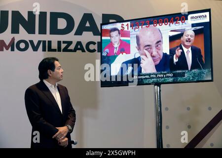 Mario Delgado, Präsident der Partei für die nationale Regenerationsbewegung (MORENA), zeigt während einer Pressekonferenz im Hotel Fiesta Americana Reforma eine Vorführung der Oppositionspolitiker. (Kreditbild: © Luis Barron/OKULARIS Via ZUMA Press Wire) NUR REDAKTIONELLE VERWENDUNG! Nicht für kommerzielle ZWECKE! Stockfoto