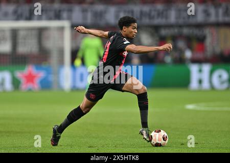 Amine Adli (Bayer 04 Leverkusen) beim UEFA Europa League Spiel zwischen Bayer Leverkusen 2-2 Roma im BayArena Stadion am 09. Mai 2024 in Leverkusen. Quelle: Maurizio Borsari/AFLO/Alamy Live News Stockfoto