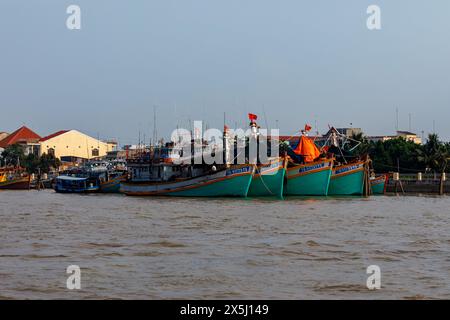 Die Boote auf dem Mekong bei Cai rannten in Vietnam Stockfoto