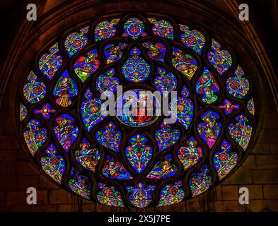 Maria Krönung Buntglas St. Nizier Kirche Lyon Frankreich Stockfoto