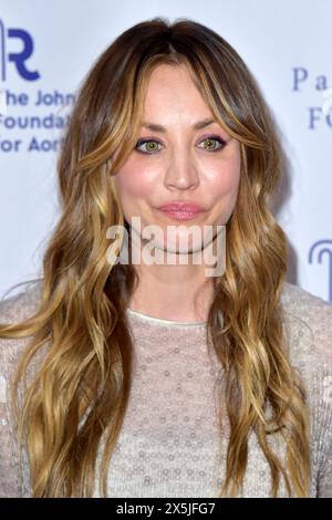 Kaley Cuoco bei der Evening from the Heart Gala 2024 zugunsten der John Ritter Stiftung für Aortengesundheit im Sunset Room. Los Angeles, 09.05.2024 Stockfoto