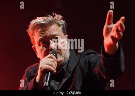 LONDON, ENGLAND – 09. MAI: Guy Garvey von „Elbow“ tritt am 9. Mai 2024 in der O2 Arena in Greenwich auf. CAP/MAR ©MAR/Capital Pictures Stockfoto