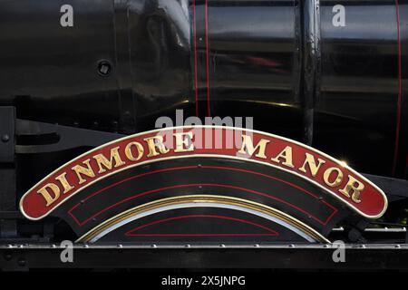 Steam Train UK, Typenschild, Nr. 7820, Dinmore Manor, GWR Train, Bahnhof Toddington GWR, England, Großbritannien Stockfoto